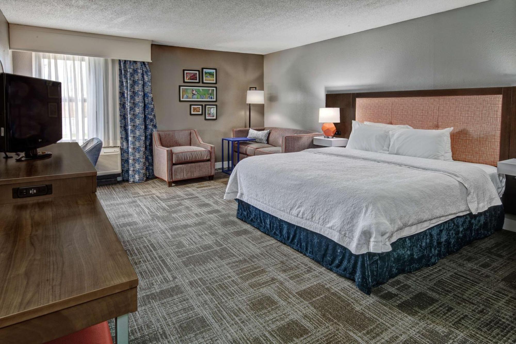Hampton Inn Tullahoma Exterior photo